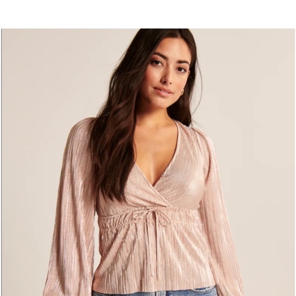 Abercrombie long sleeve tie front top - Picture 3 of 4